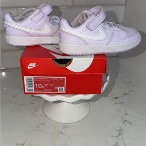 Nike Kids Sneakers - White and Light Purple